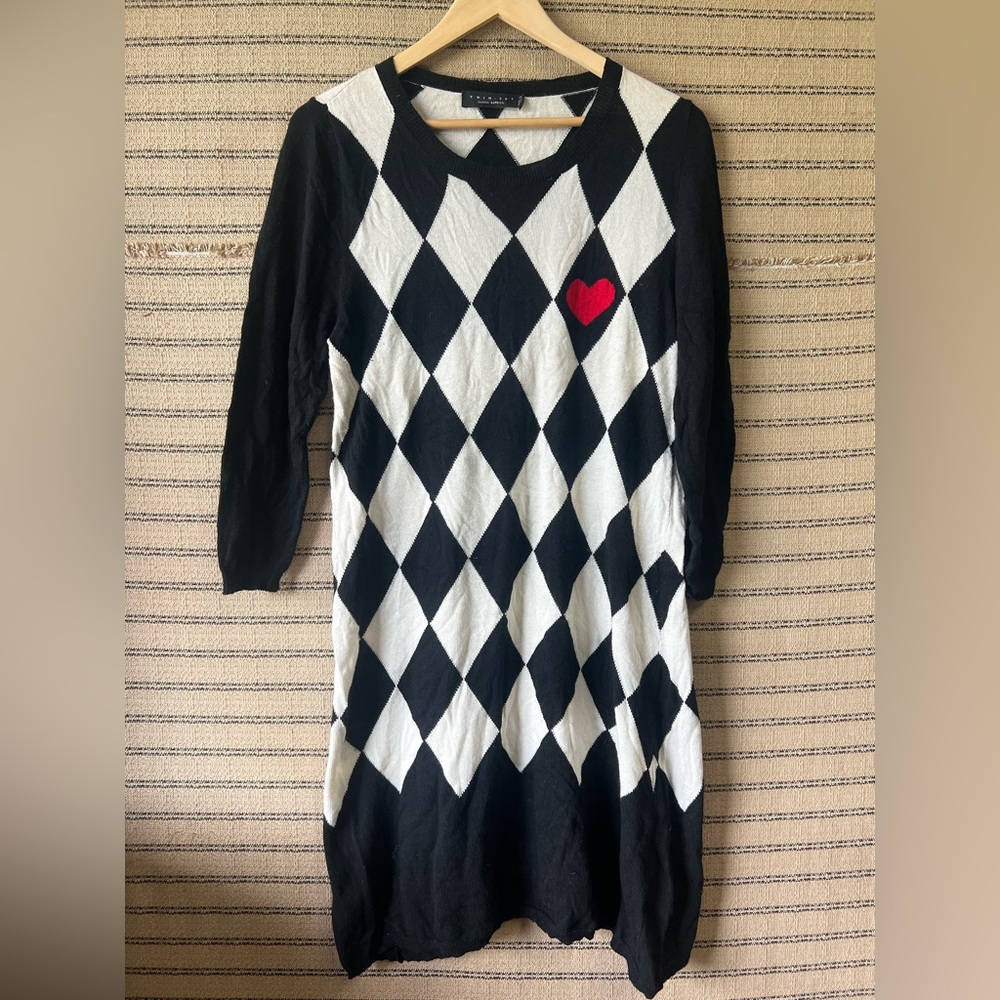 Y2K Twin-Set Black and White Argyle Sweater Dress with Red Heart